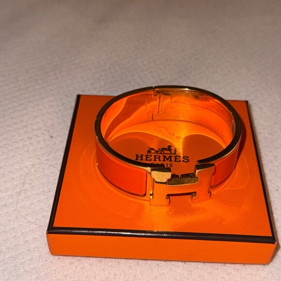 Hermes Wide Clic Clac H Bracelet (Orange/Yellow Gold Plated) - PM - Picture 1 of 2